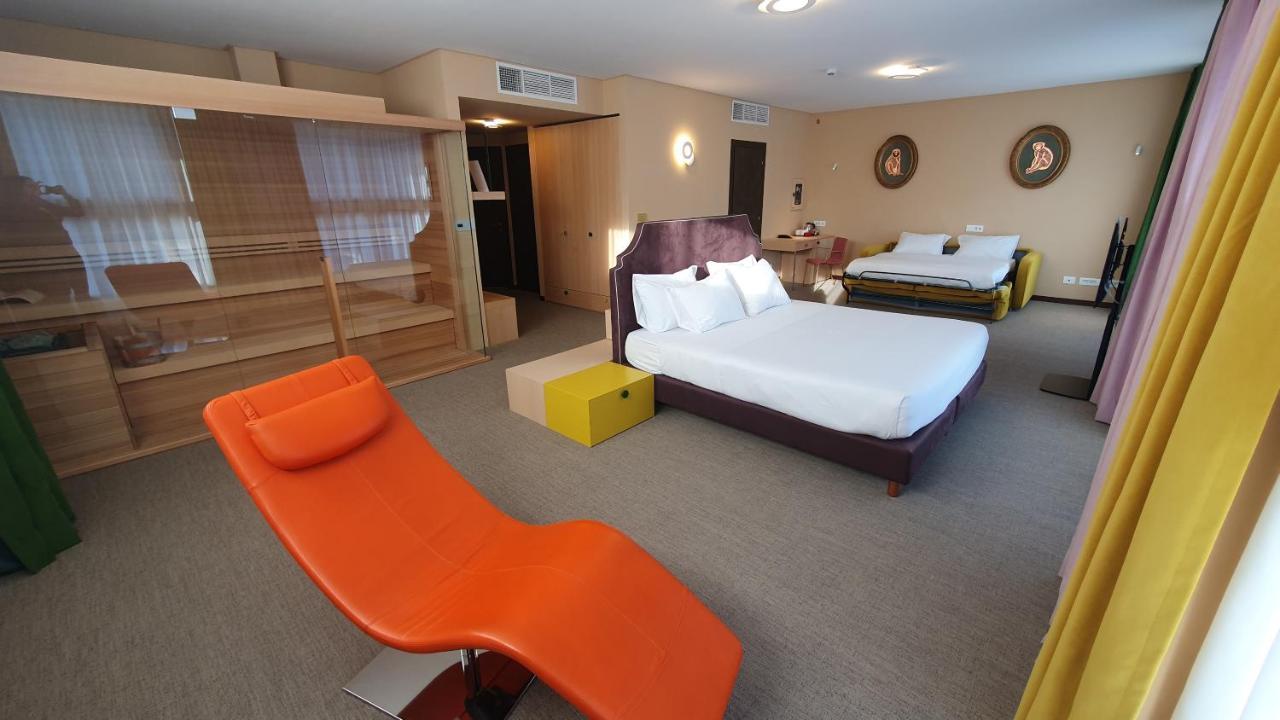 Suite Sauna,1356249962:JPEG