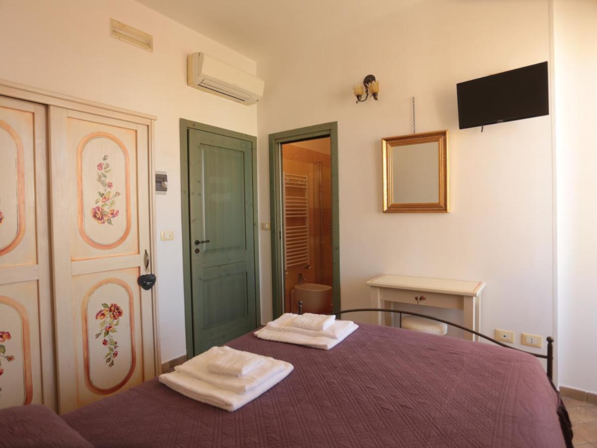 Double Room Balcony,1356374216:JPEG