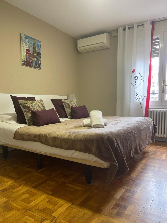 Double Room with Shared Bathroom,1357083746:JPEG