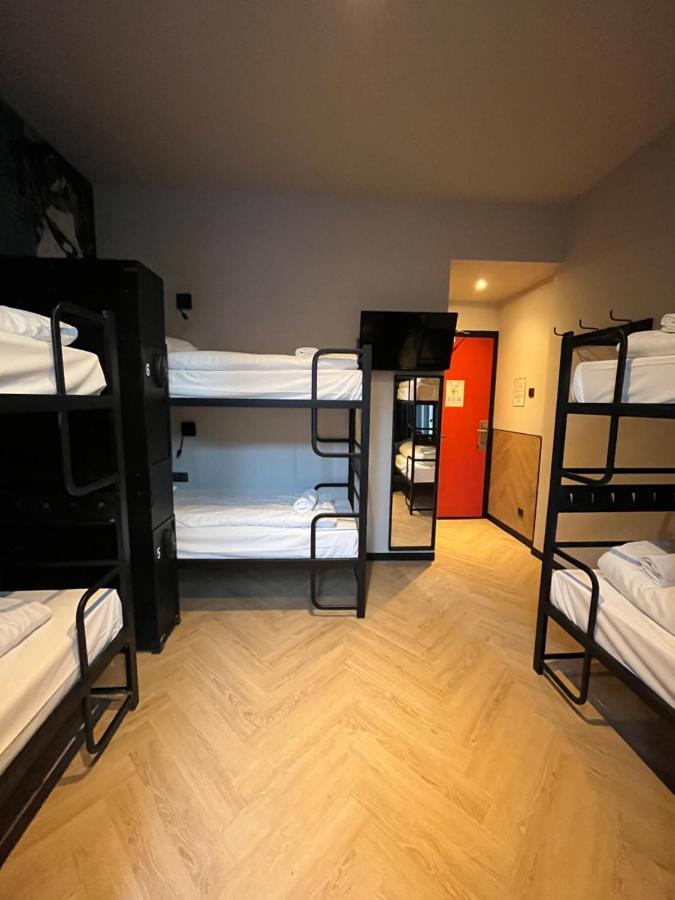 Private Room