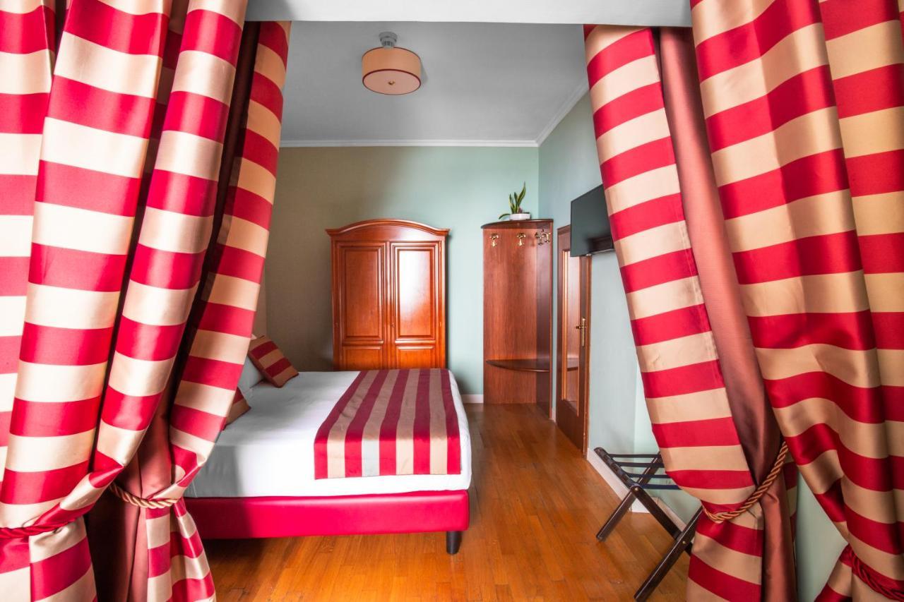 Superior Double Room,1357640045:JPEG