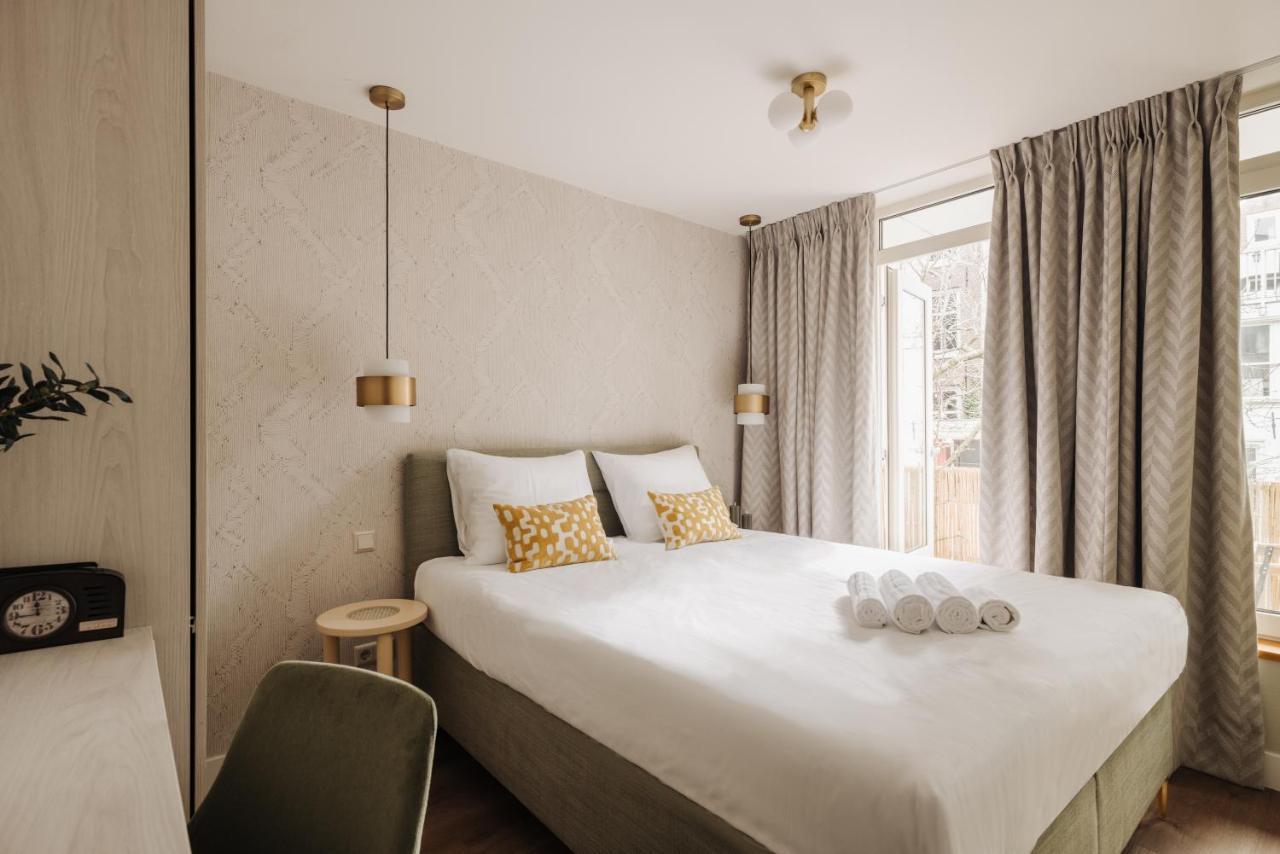 Comfy Double Room,1357647362:JPEG