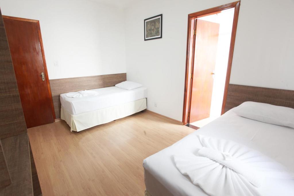 Standard Twin Room,1421686401:JPEG