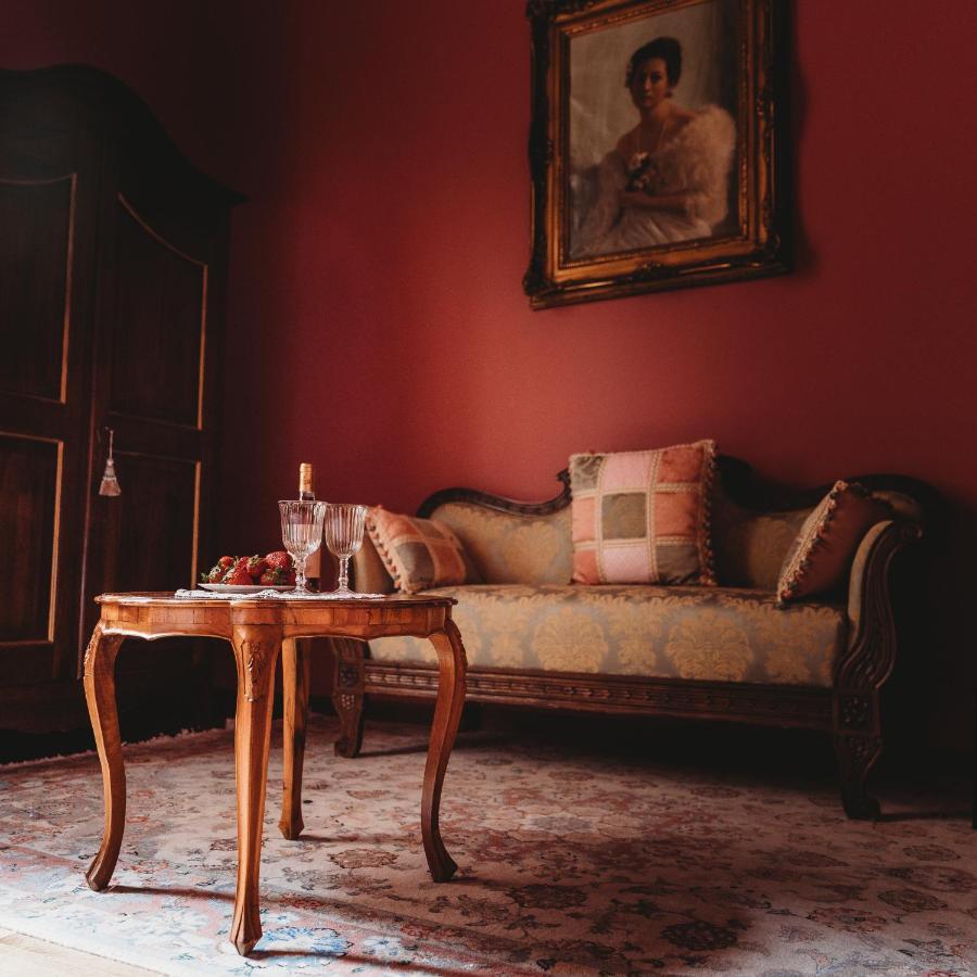 Superior Double Room,1358762747:JPEG