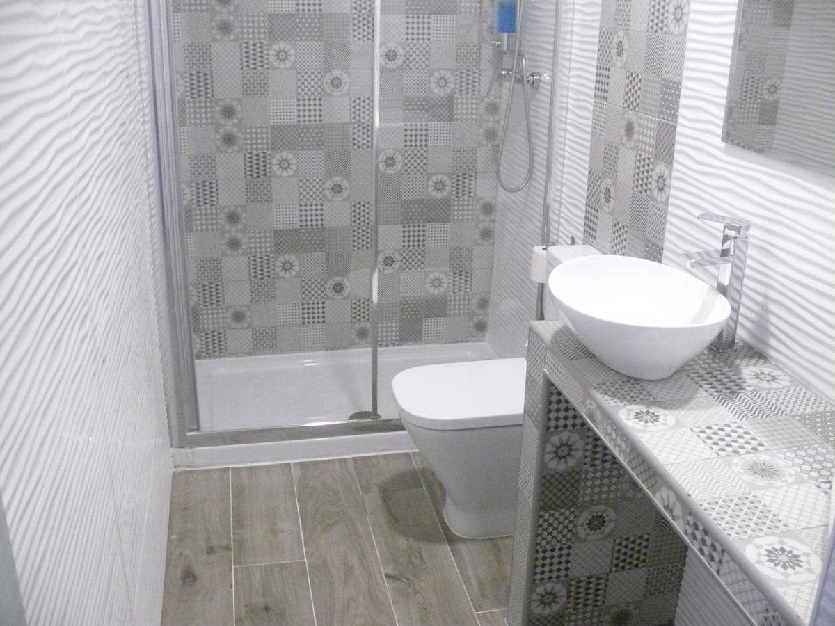 Double Room Spa Bath,1360083845:JPEG