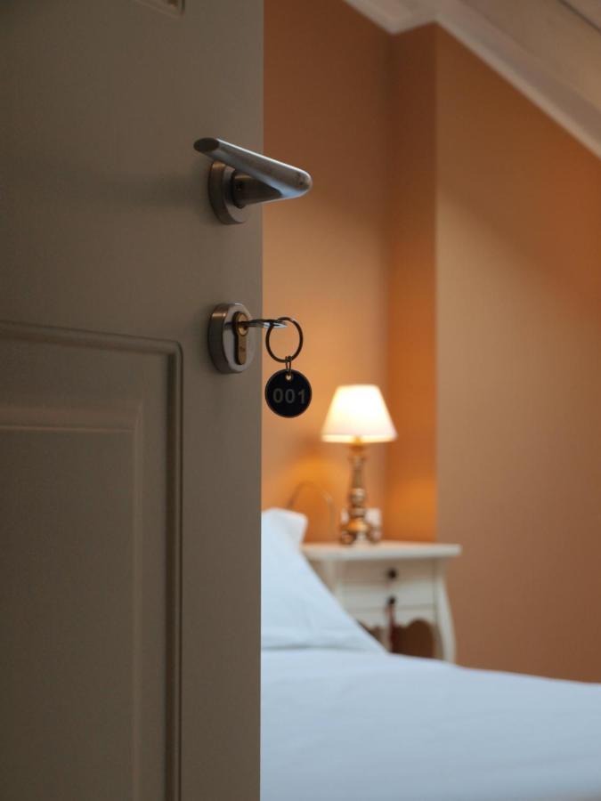 Double Room,870071909:JPEG