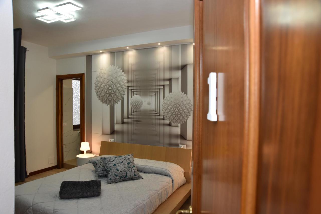 Double Room,1359325169:JPEG