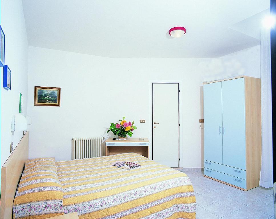 Double or Twin Room,13622570:JPEG