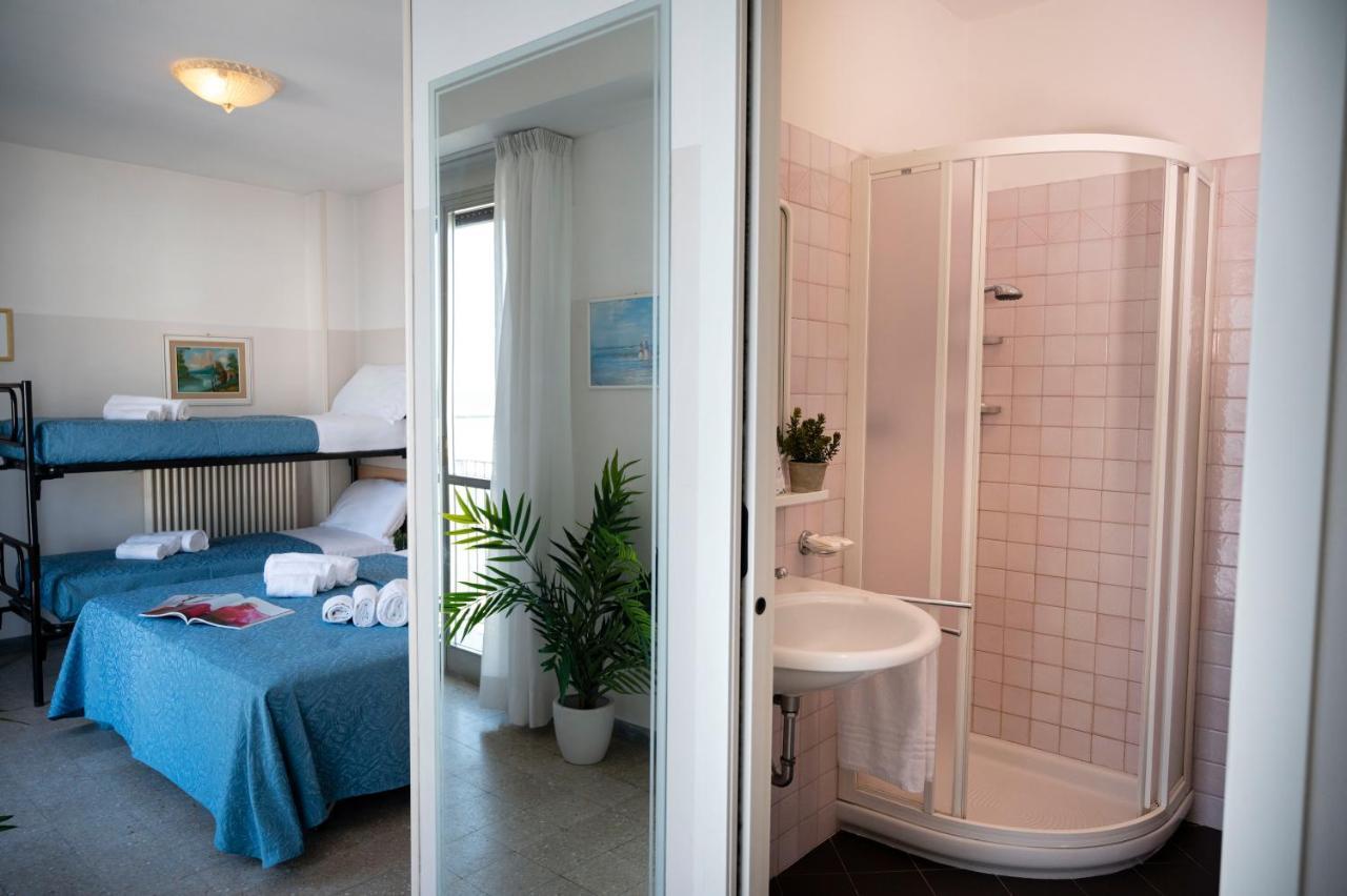 Quadruple Room Sea View,1624324063:JPEG