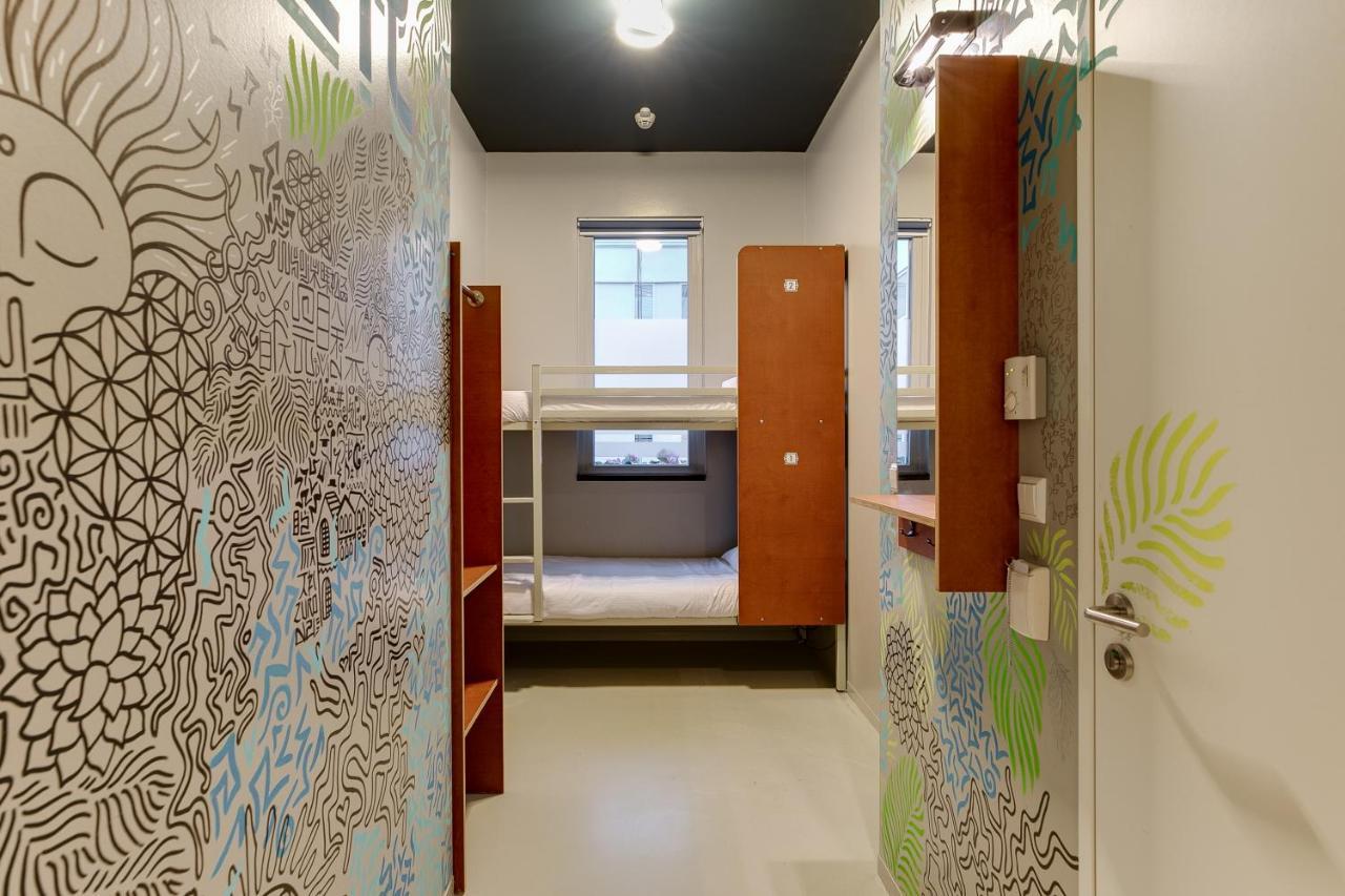 Private twin en-suite room,1363935284:JPEG