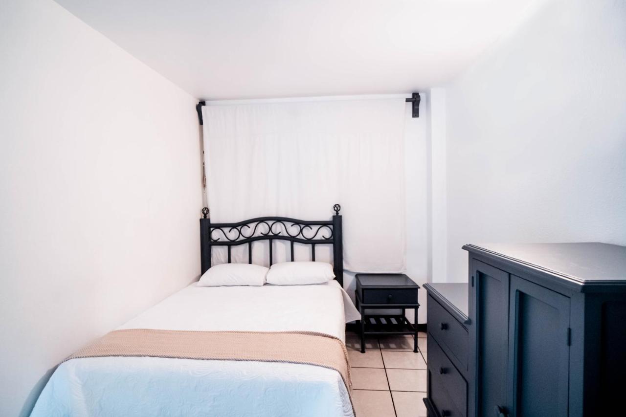 Superior Room,1365328715:JPEG