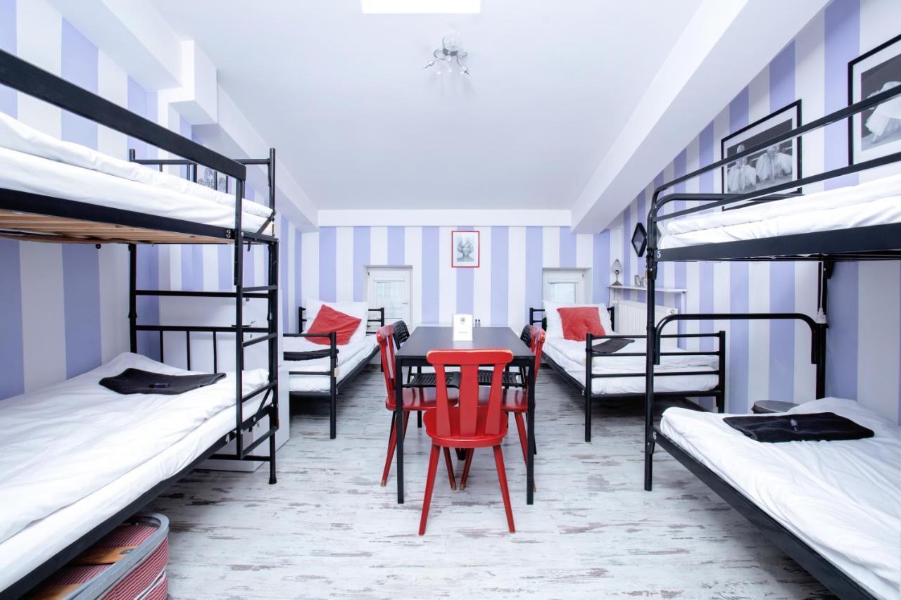 Bed 6-Bed Mixed Dormitory Room,203943760:JPEG