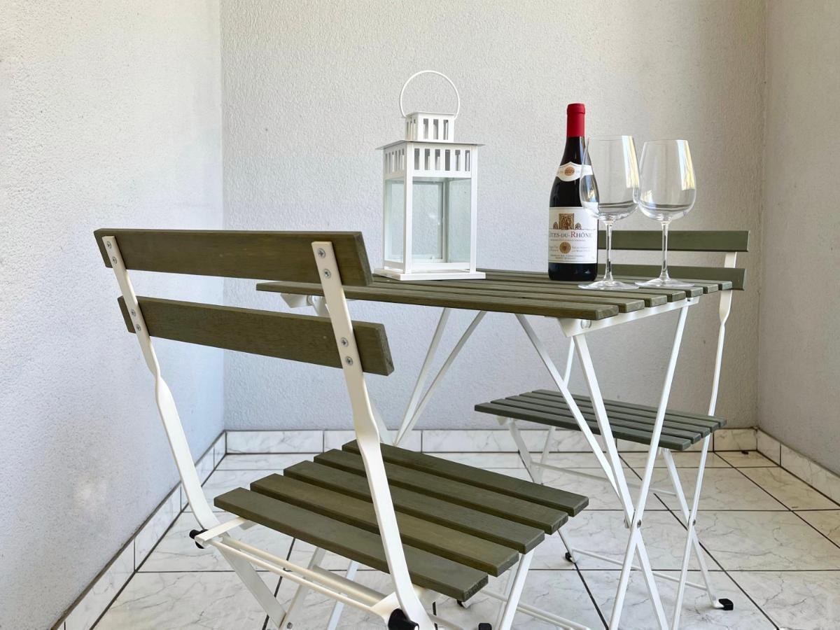 Appartamento con 2 Camere da Letto e Terrazza