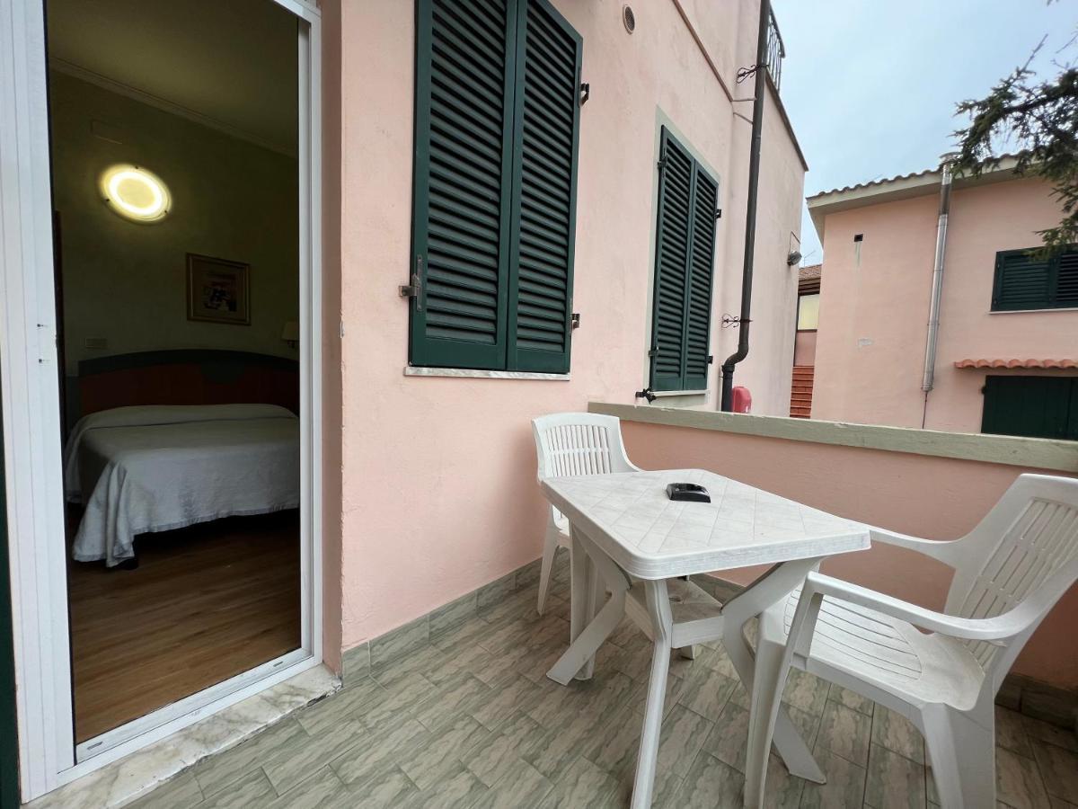 Double Room,1378488635:JPEG