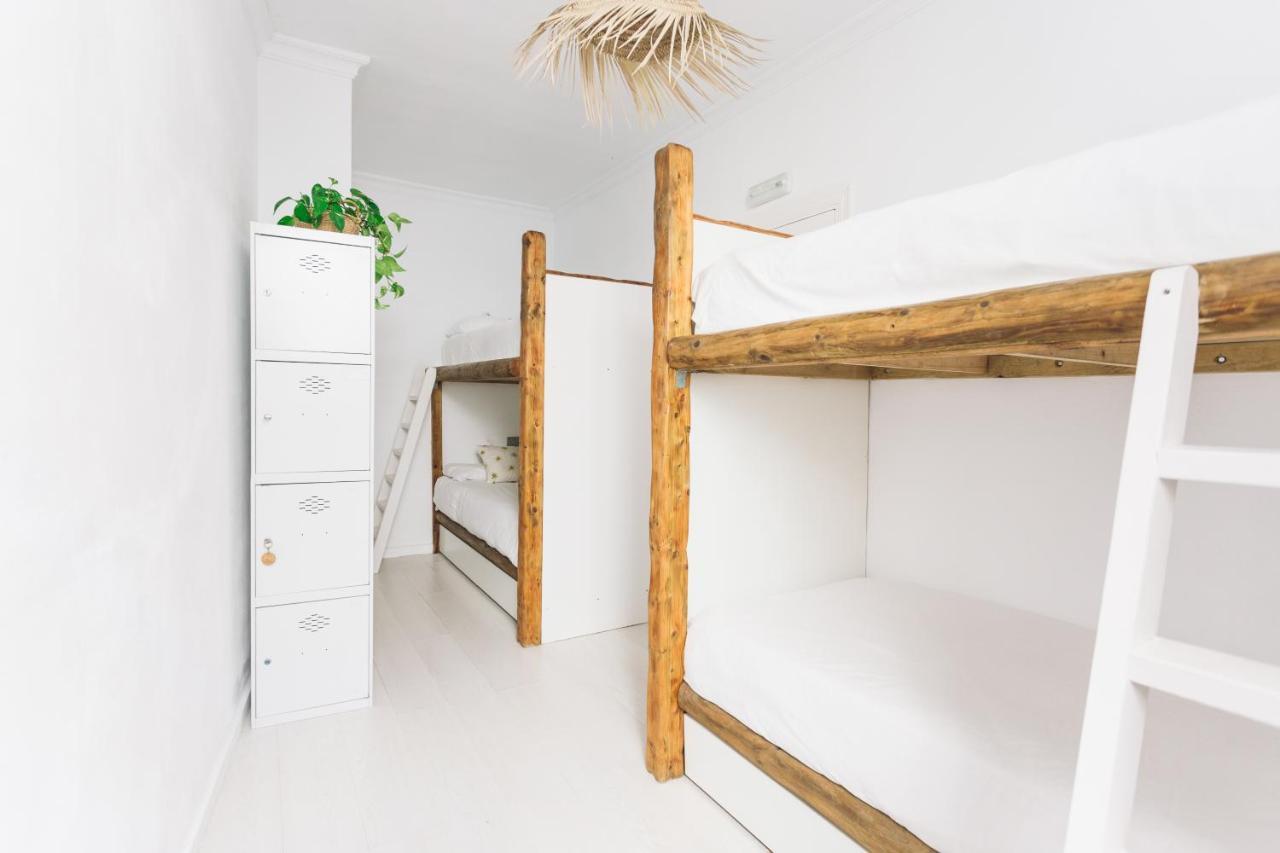 Quadruple Room,168033087:JPEG