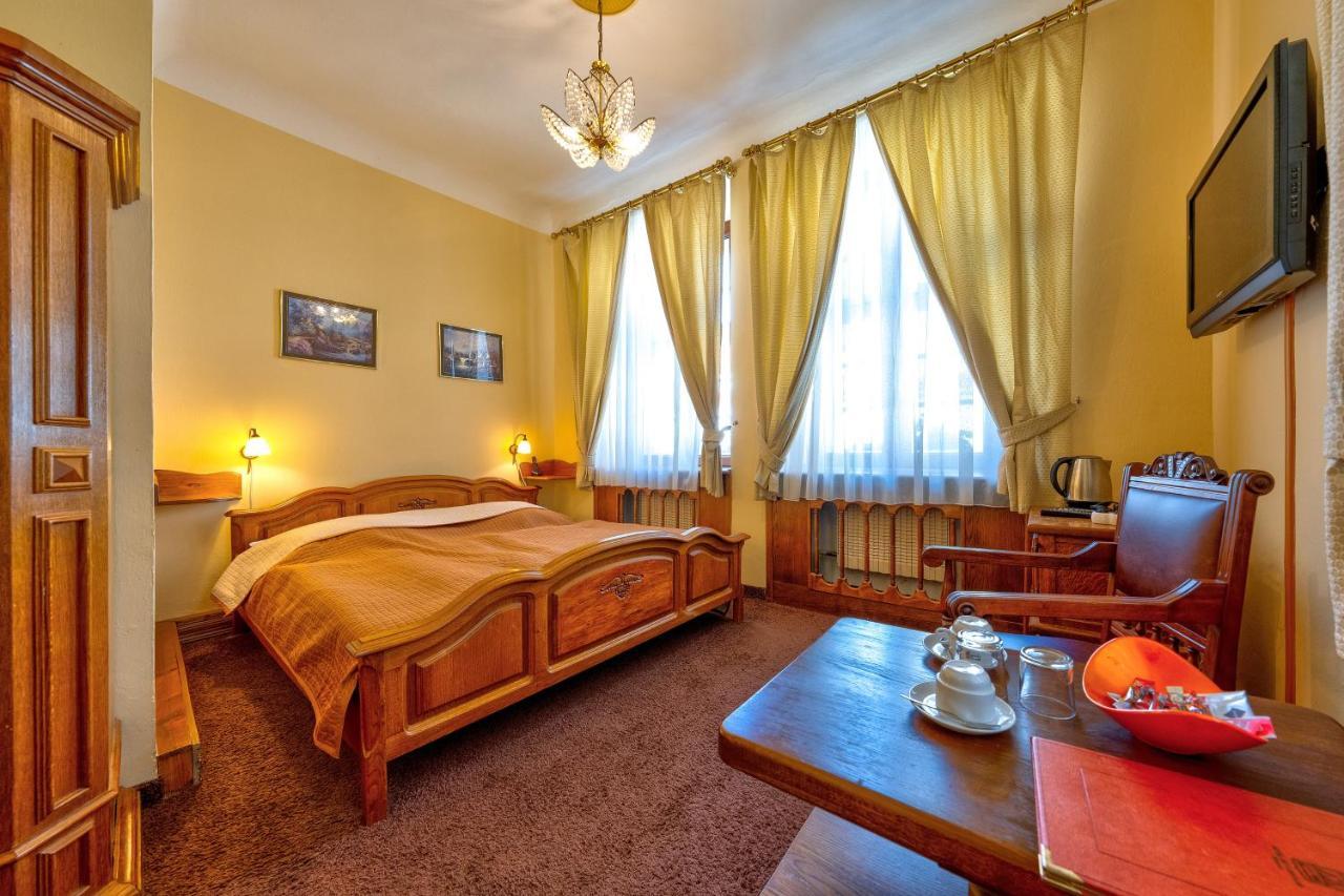 Double Room Extra Bed,1527768532:JPEG