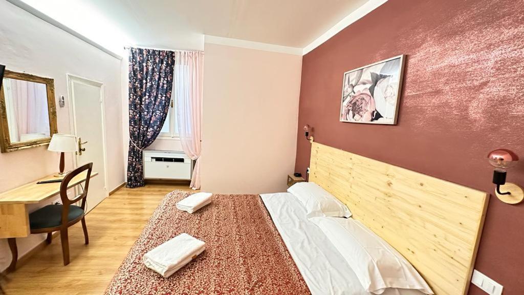 Standard Double Room,1371448931:JPEG
