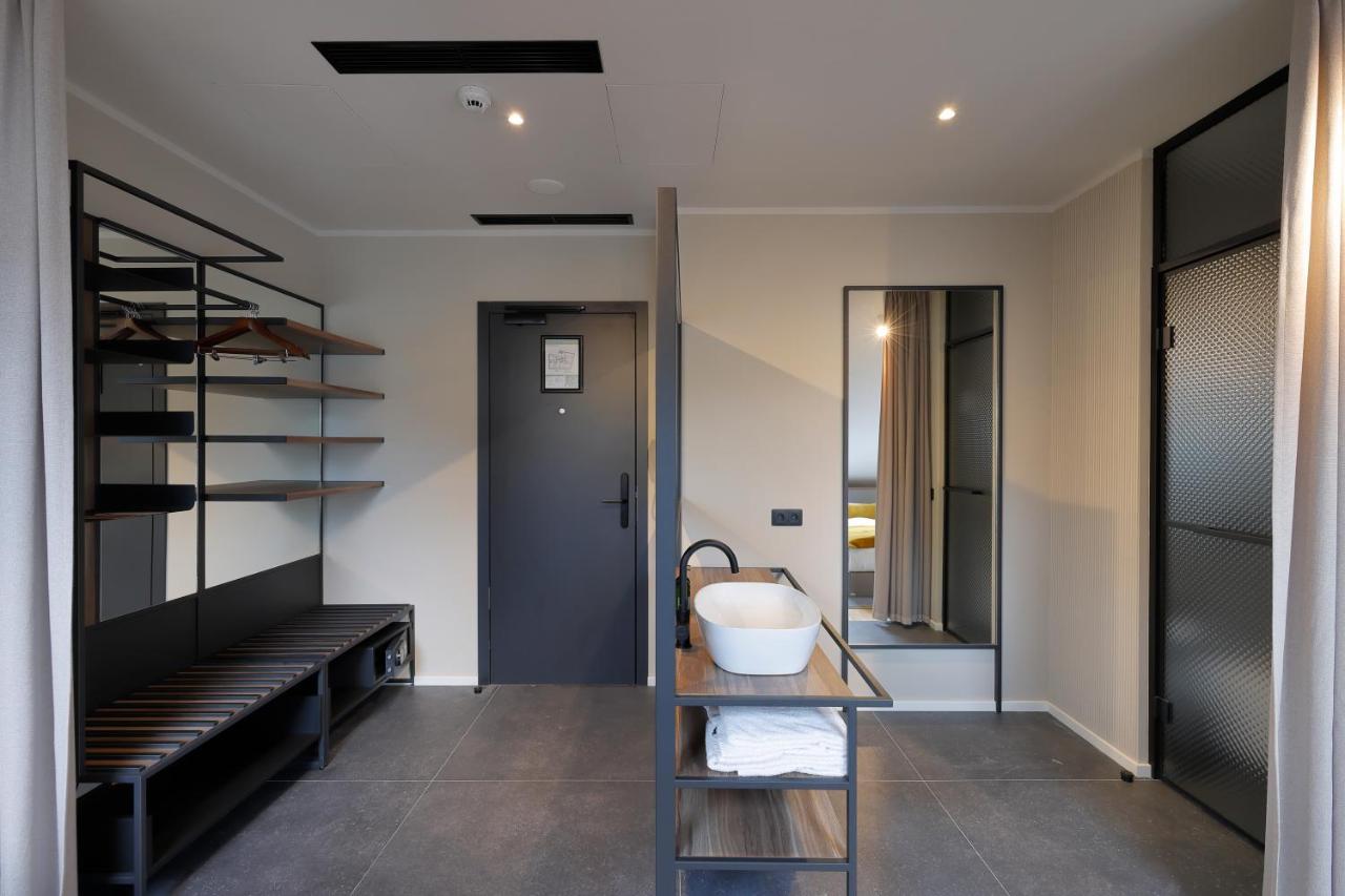 Junior Suite,1368901568:JPEG