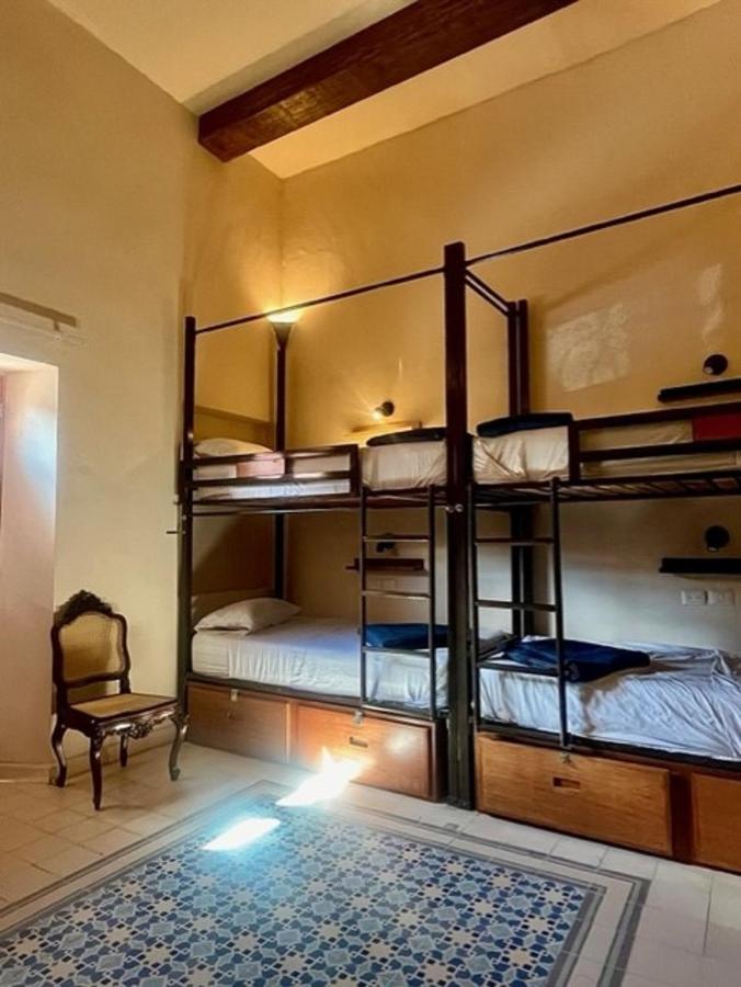 Mixed Dormitory Room,1371339785:JPEG