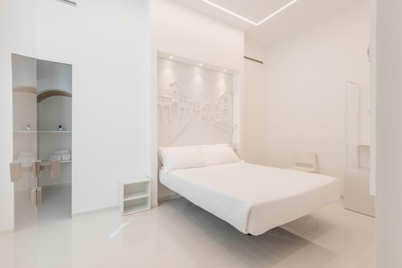 Standard Double Room,1371314081:JPEG