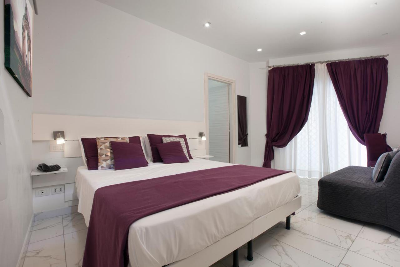 Deluxe Room,1371889220:JPEG