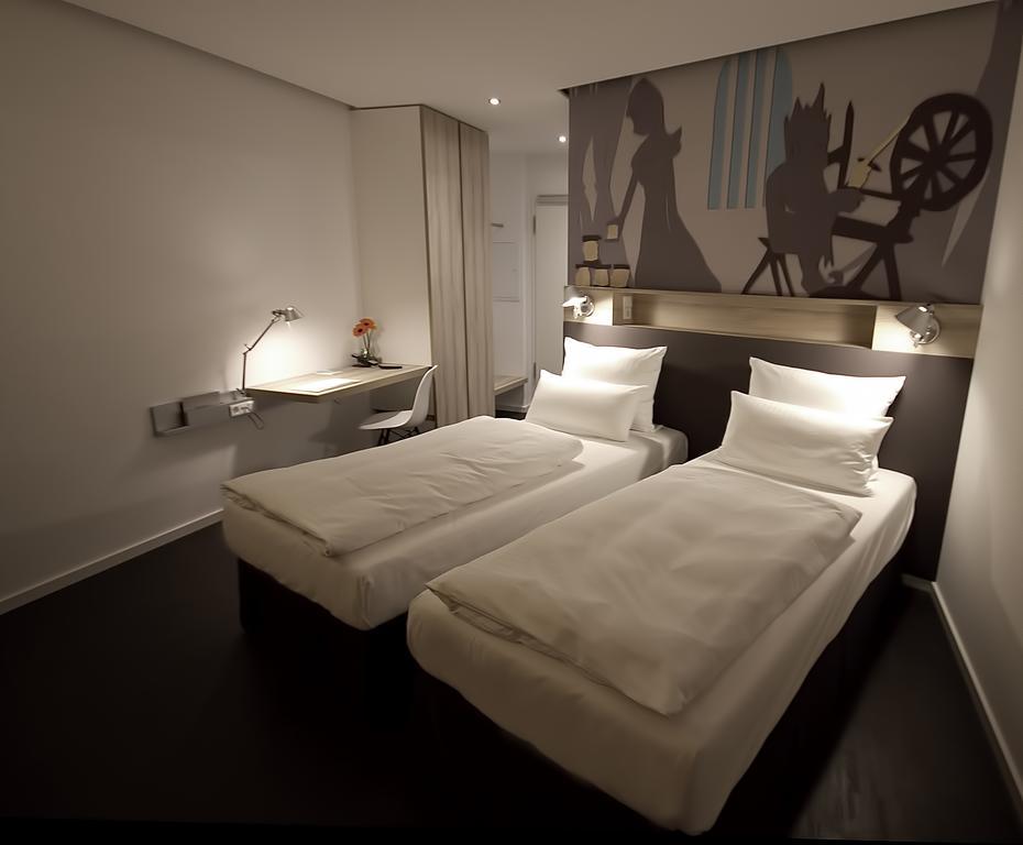 Twin Room,137336976:JPEG