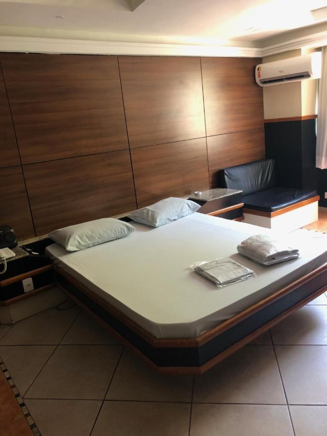 Double Room,1743596991:JPEG