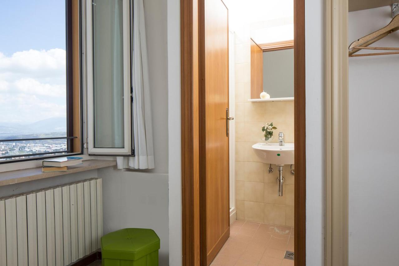 Single Room with Garden View,1377848576:JPEG