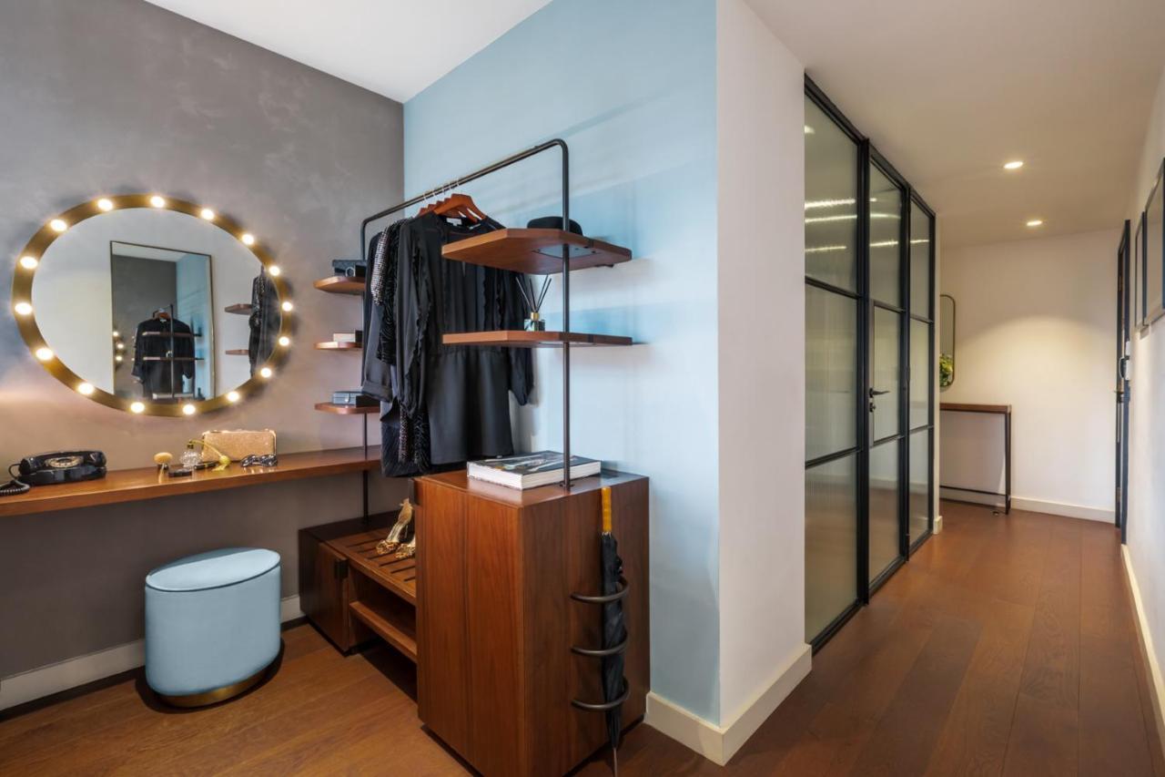 Premium Queen Room City View