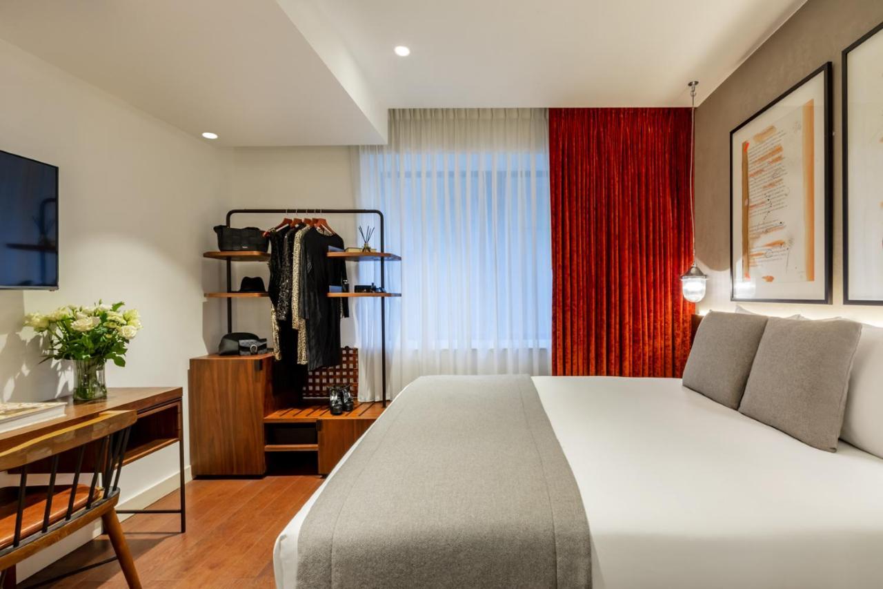 Premium Queen Room City View