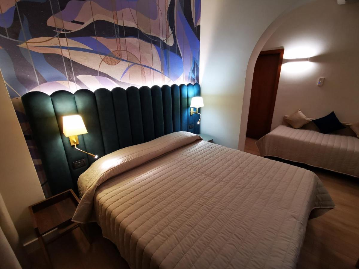 Triple Room,1378575824:JPEG