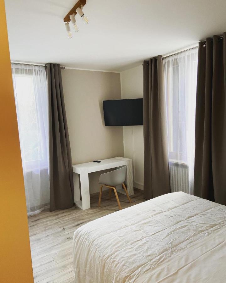 Double Room Private Bathroom