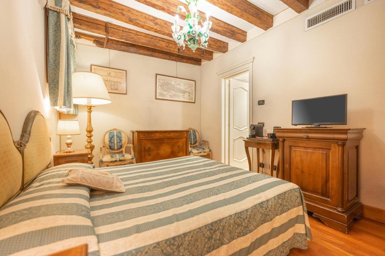 Standard Double Room,1379183036:JPEG