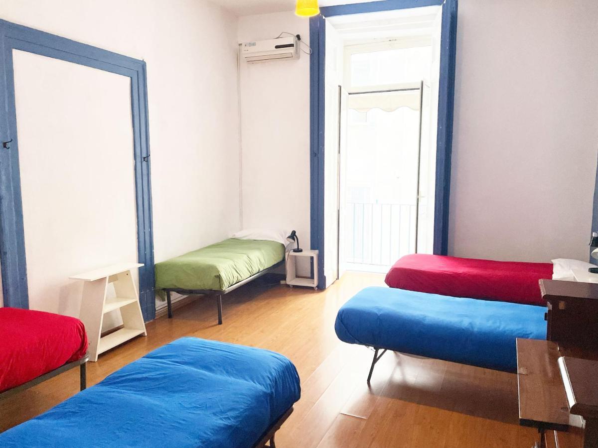Bed 6-Bed Mixed Dormitory Room,1343650256:JPEG