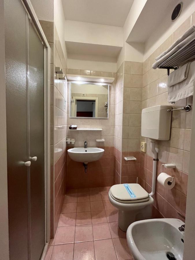 Double Room,395461056:JPEG