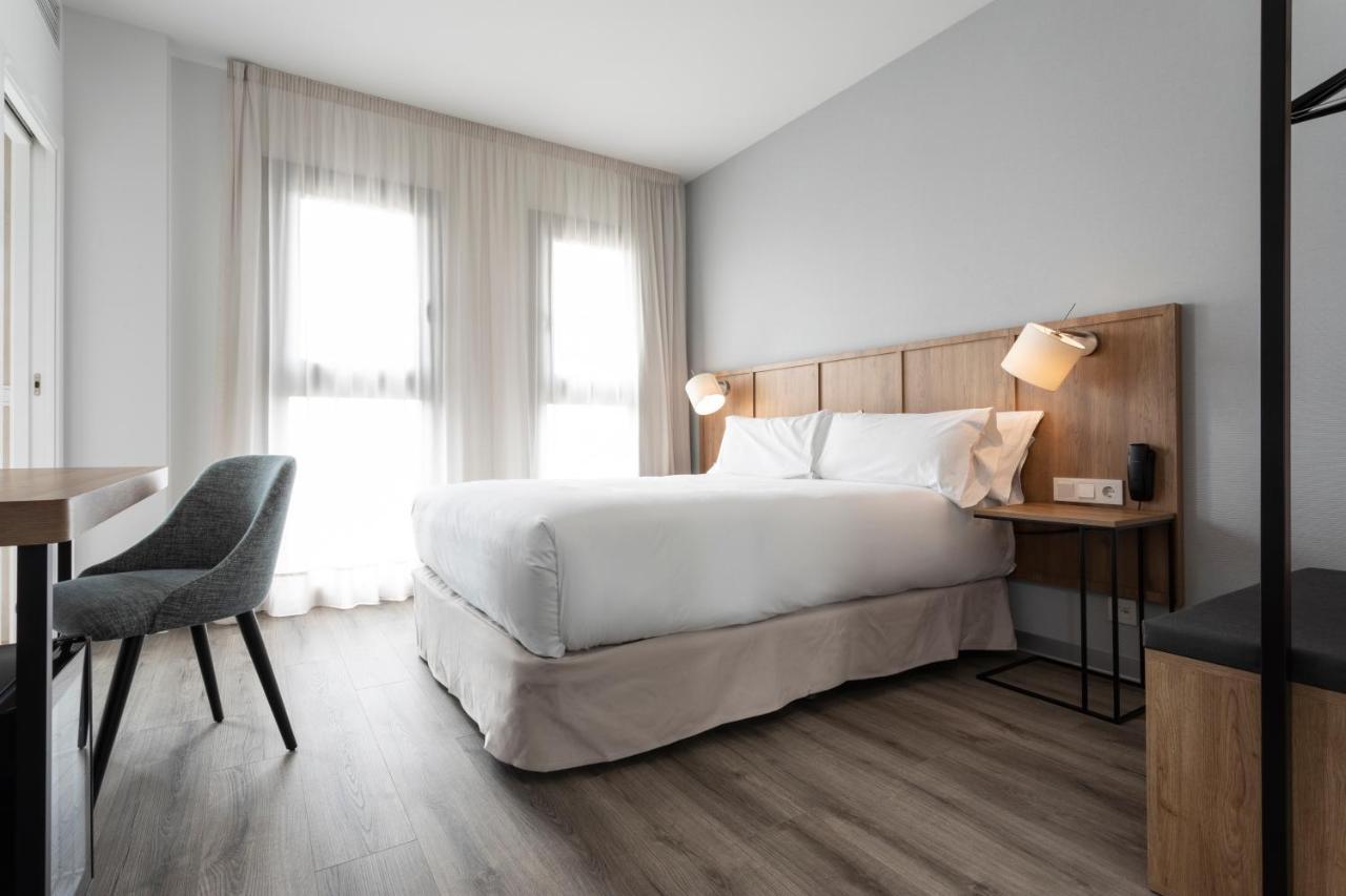 Double Room,1758919196:JPEG