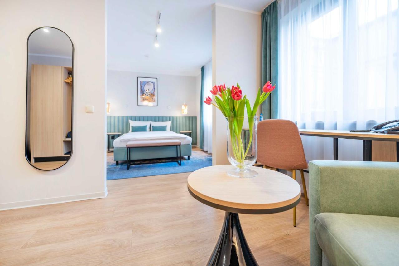 Junior Suite,1379760167:JPEG
