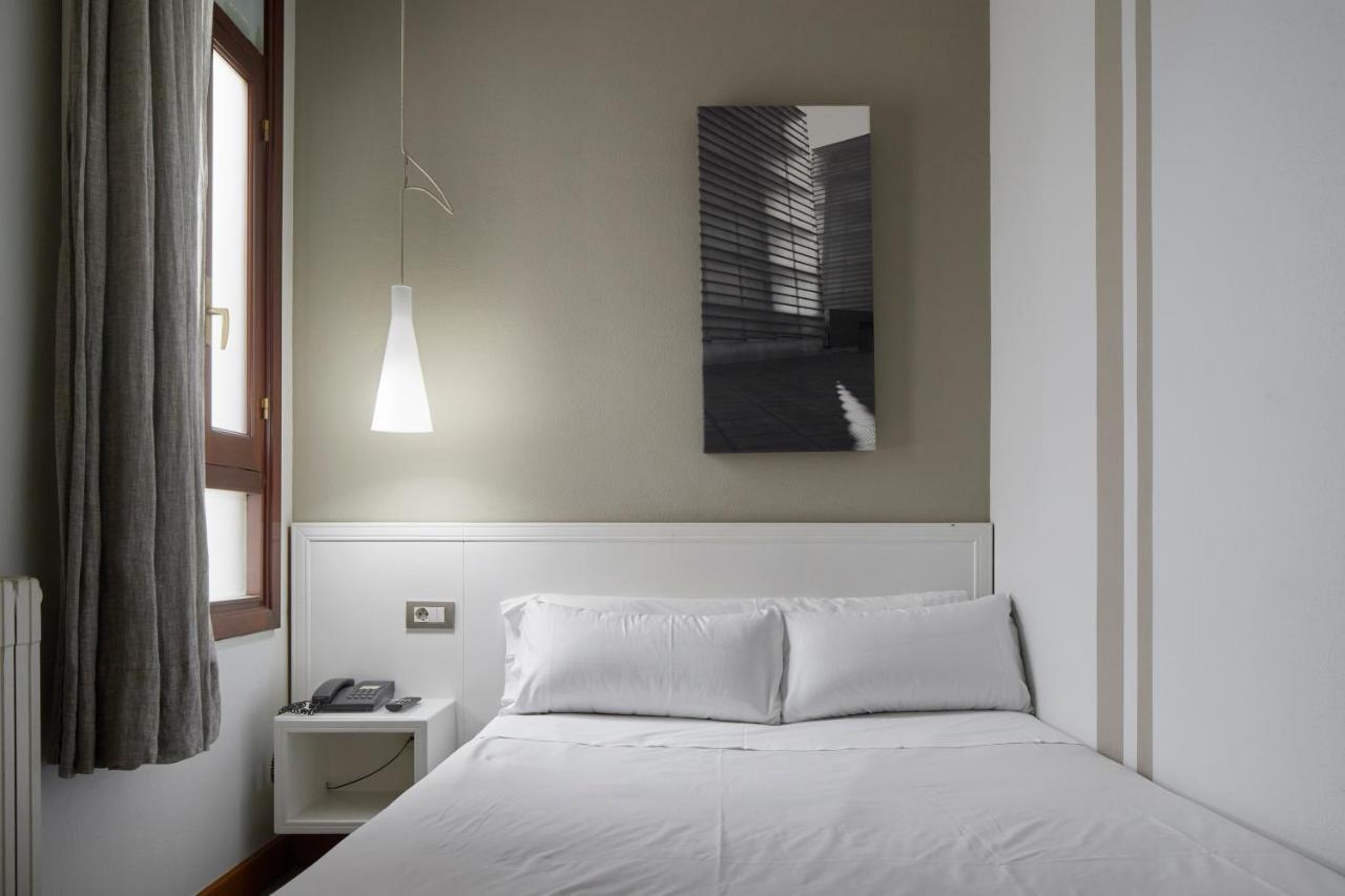Single Room,1380852527:JPEG