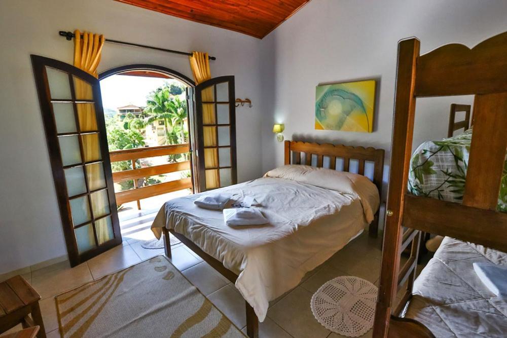 Deluxe Room,1571297480:JPEG