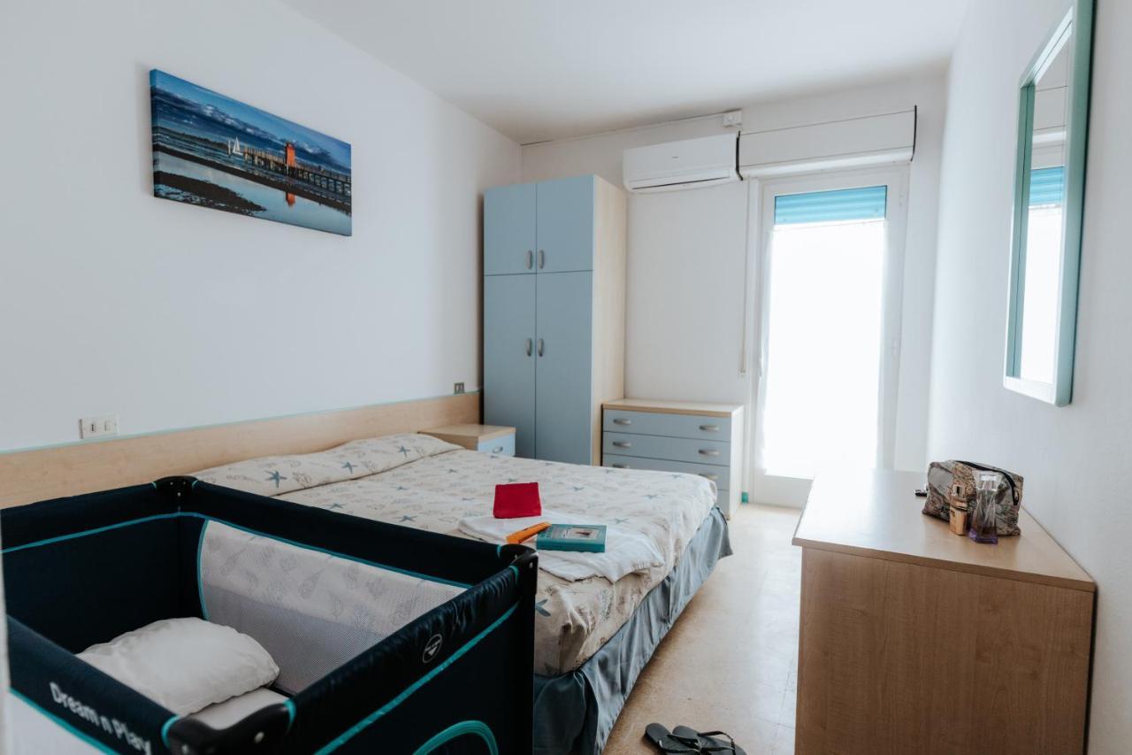 Double or Twin Room,1353888077:JPEG
