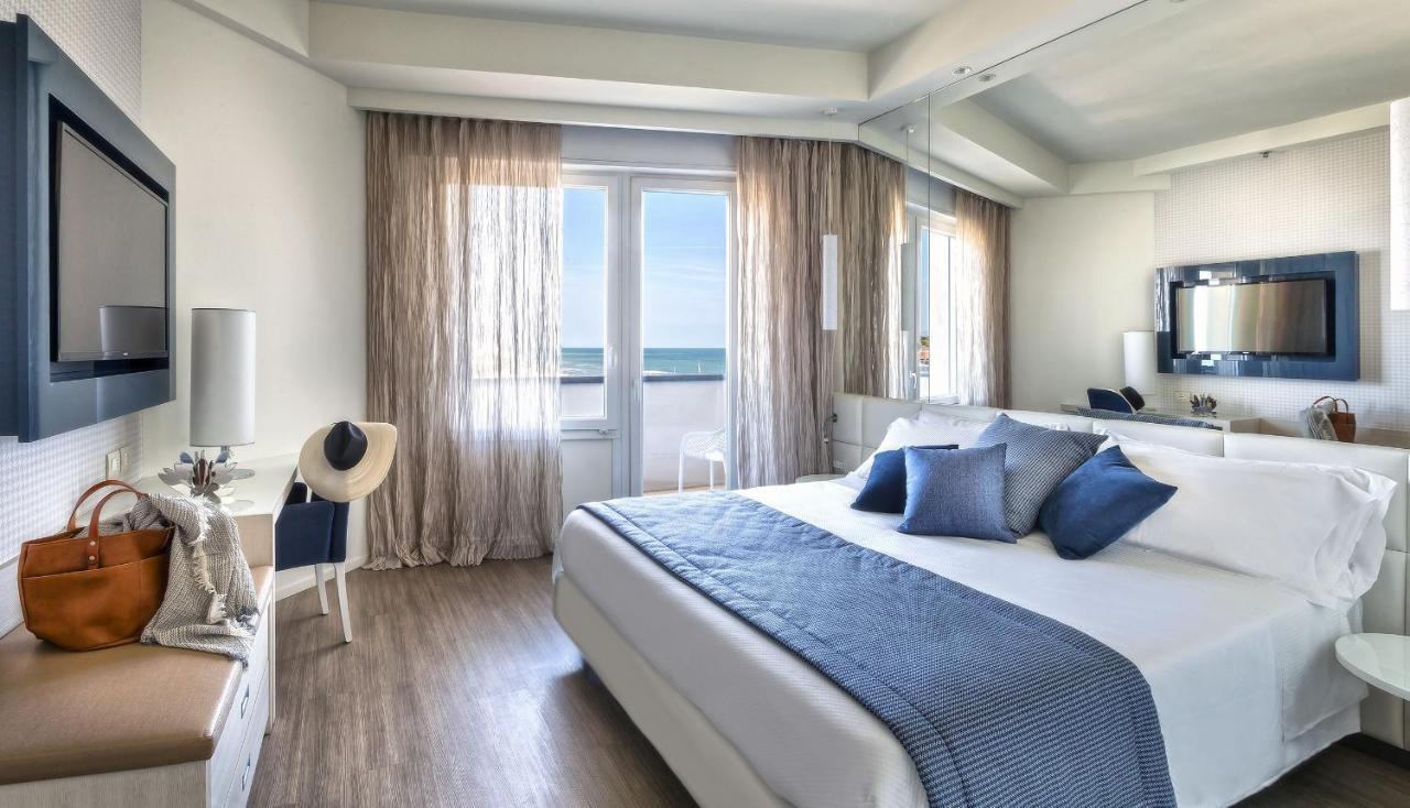 Superior Triple Room,448327002:JPEG