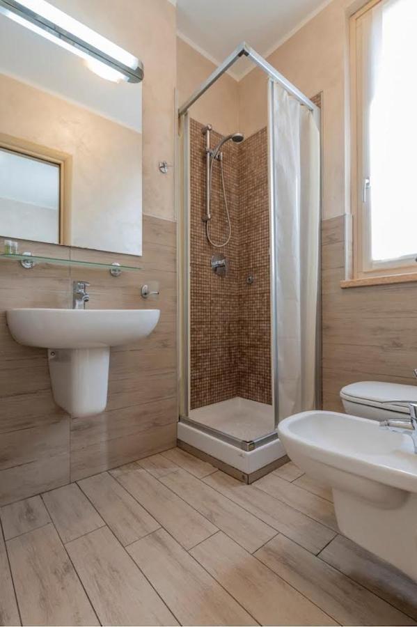 Double or Twin Room,1383013850:JPEG