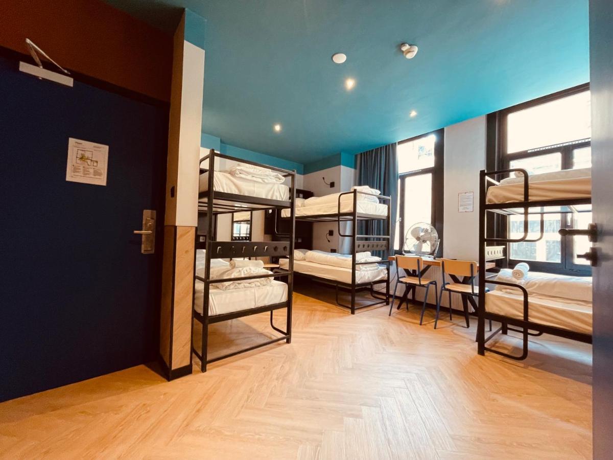 Private Room