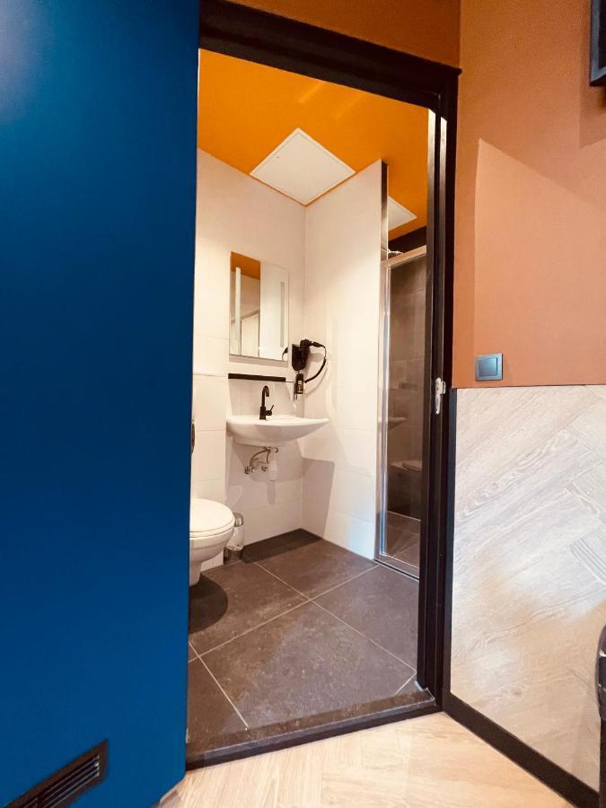 Private Room