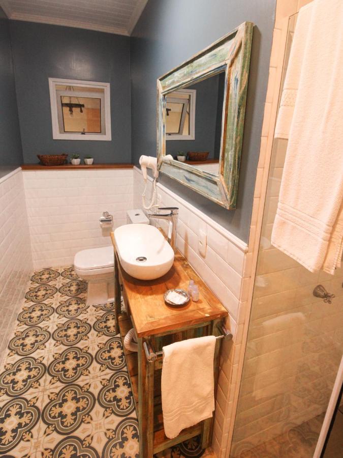 Suite with Garden View