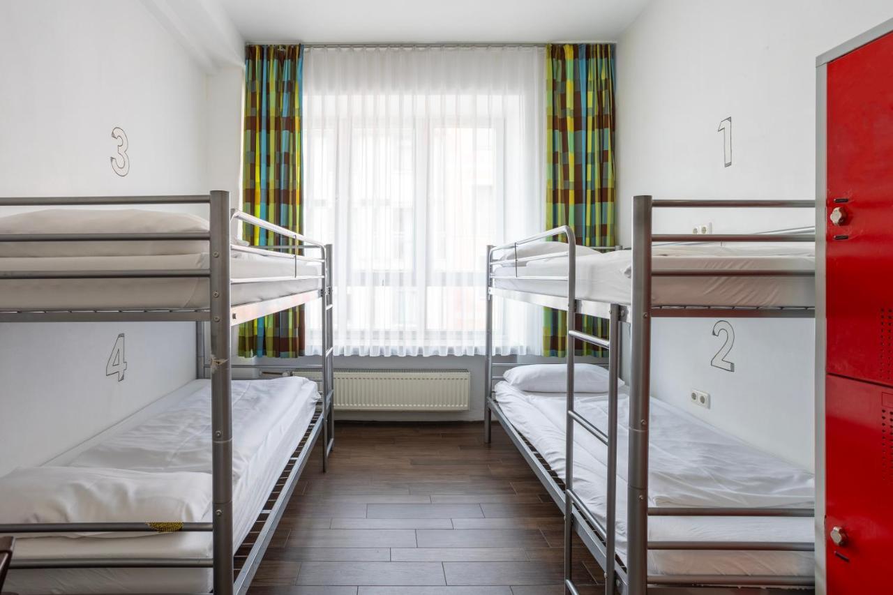 Private Quadruple Room,1384988003:JPEG