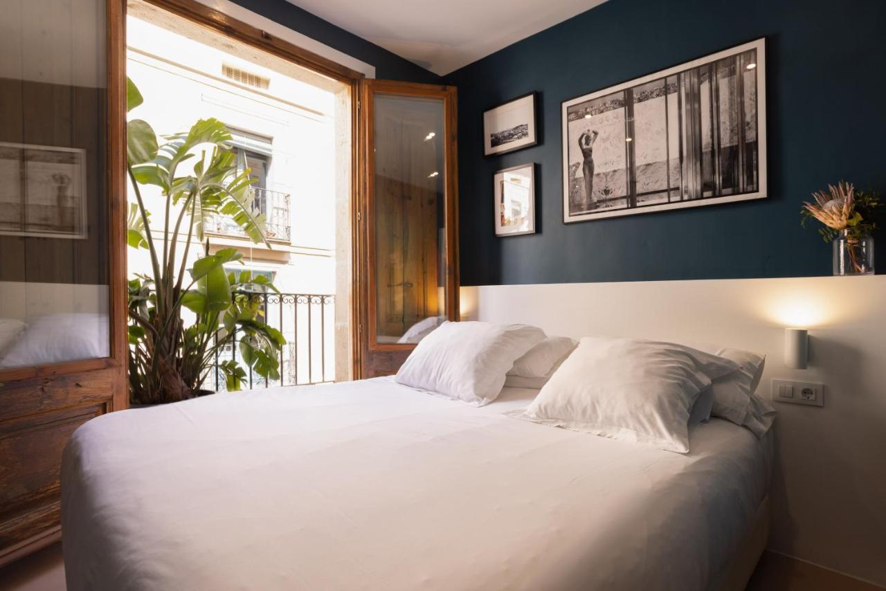 Small Double Room,1385894237:JPEG