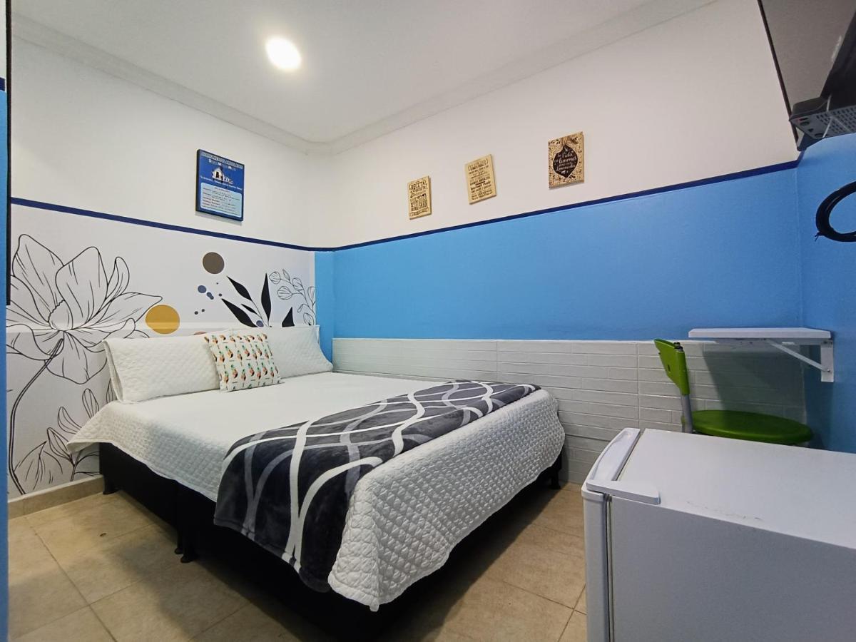 Single Room,1386796919:JPEG