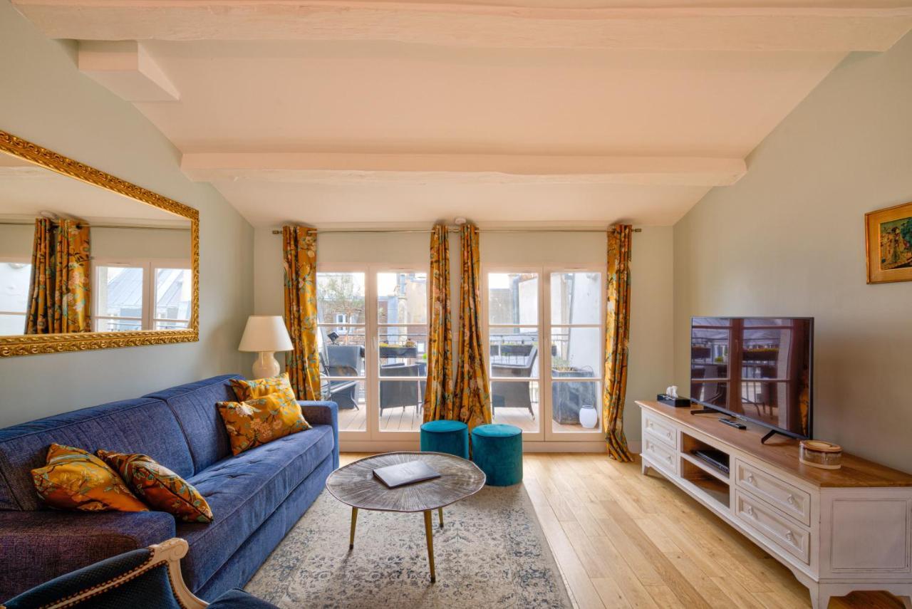 Two-Bedroom Duplex Apartments (6 Adults) at 45,1386944651:JPEG