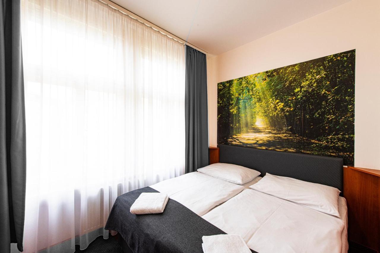 Deluxe Double or Twin Room,1387865000:JPEG